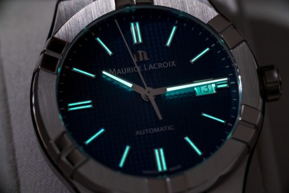 Maurice Lacroix Aikon Automatic AI6008-SS002-430-1 - main (24)