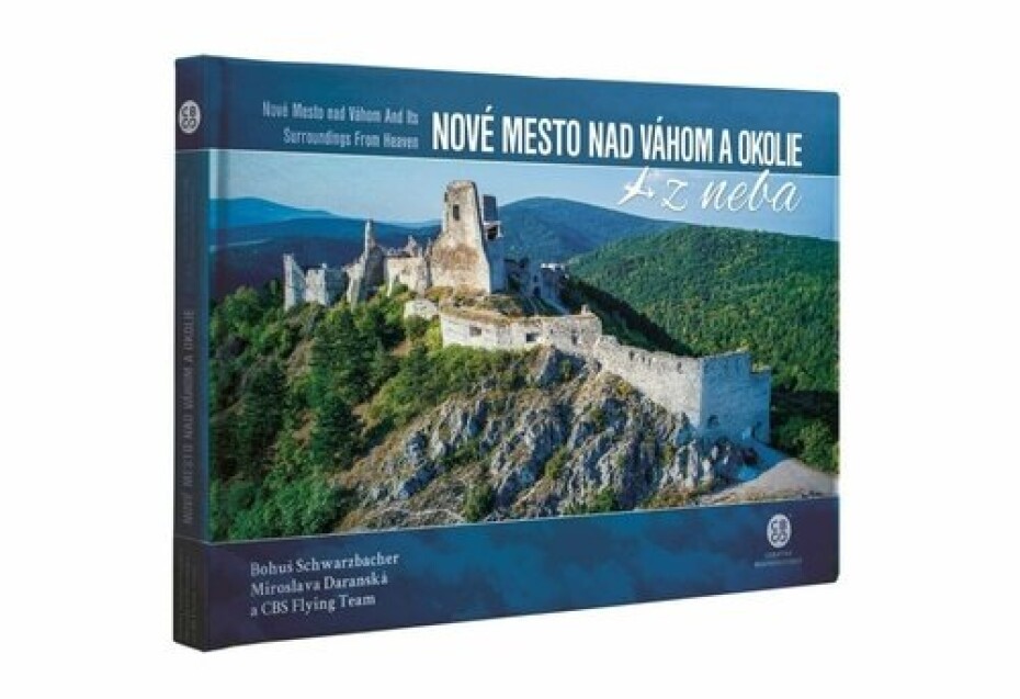 Nové Mesto nad Váhom a okolie z neba - Bohuš Schwarzbacher; Miroslava Daranská - main (0)