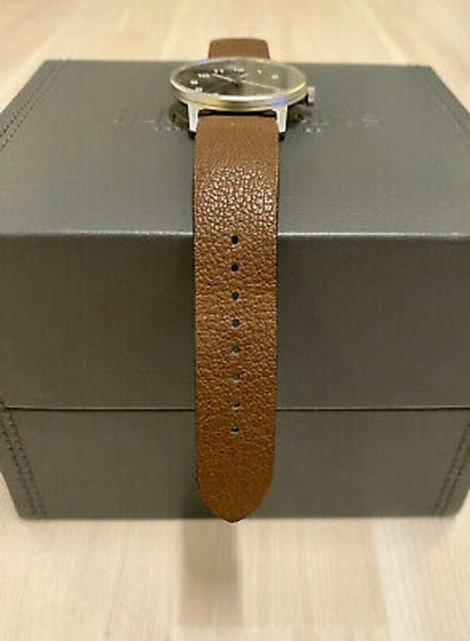 Junghans Form A Titan 27/2002.00 - main (9)