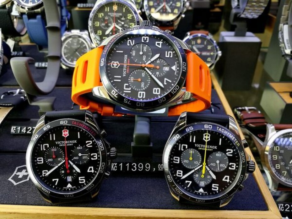 Victorinox FieldForce Chrono 241854 - main (19)