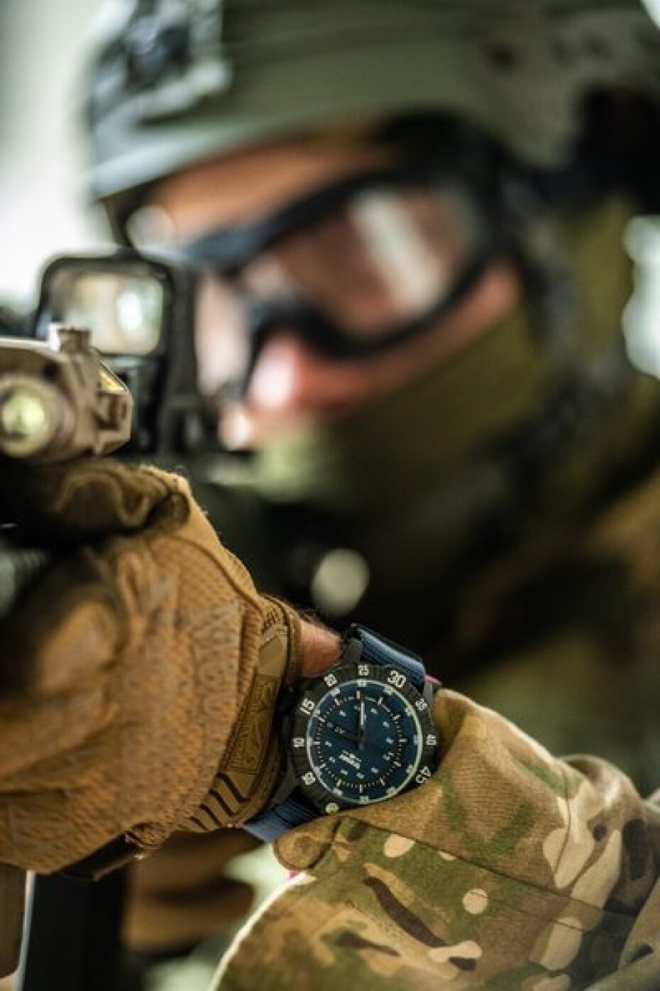 Traser P99 Q Tactical Blue Nato - main (27)