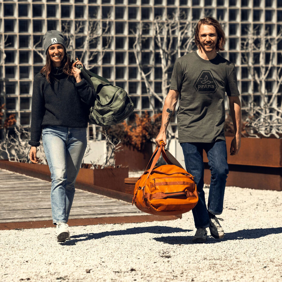 Sportovní taška Thule Chasm 90L Olivine - main (7)
