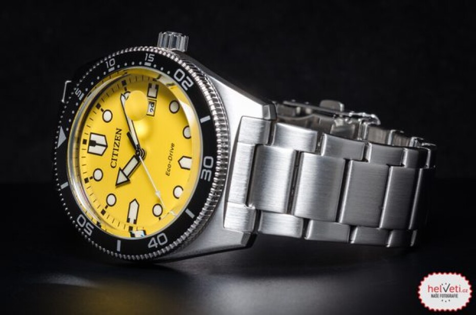 Citizen Eco-Drive Sports AW1760-81Z - main (2)
