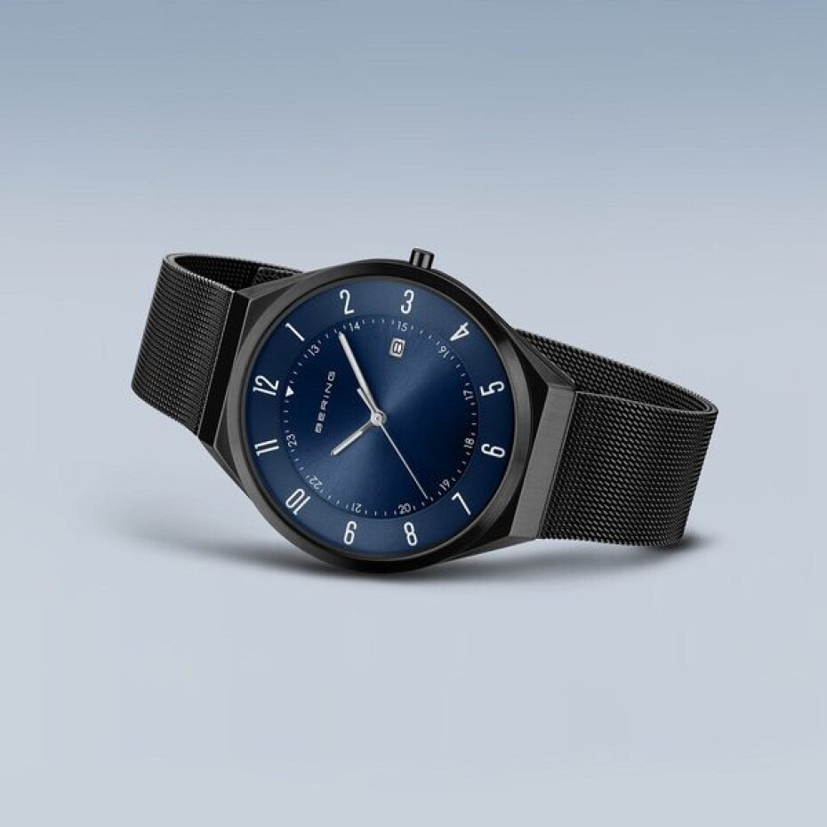 Bering Ultra Slim 18740-227 - main (2)