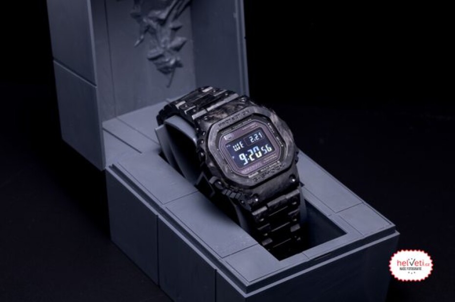 Casio G-Shock GCW-B5000UN-1ER Carbon 40th Anniversary Limited Edition - main (8)