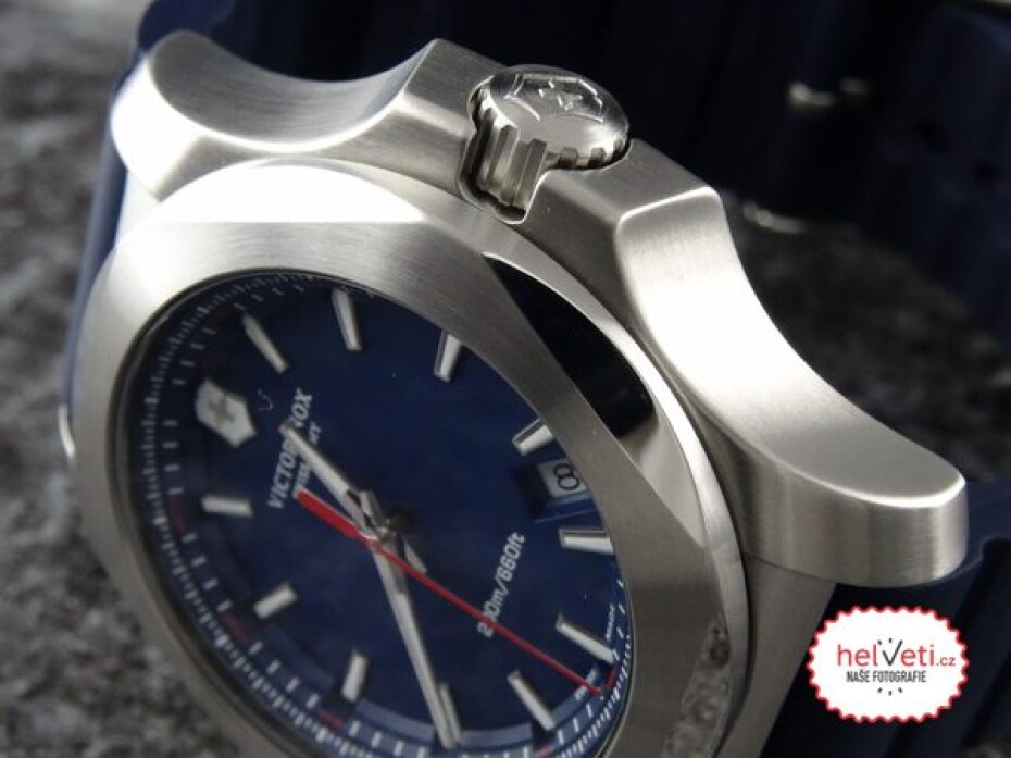Victorinox I.N.O.X. 241688.1 - main (2)