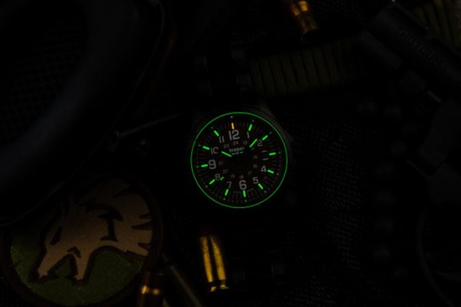 Traser P67 Officer Pro Khaki Nato - main (8)