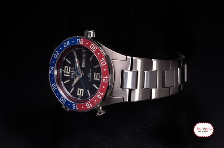 Ball Roadmaster Marine GMT COSC Limited Edition DG3030B-S4C-BK - main (3)