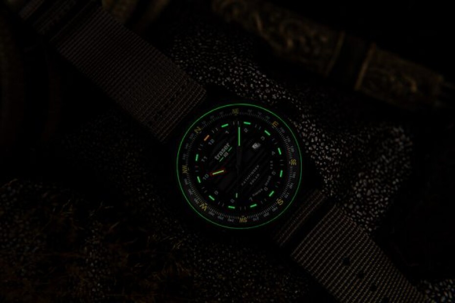 Traser P68 Pathfinder Solar Black Šedé Nato - main (5)