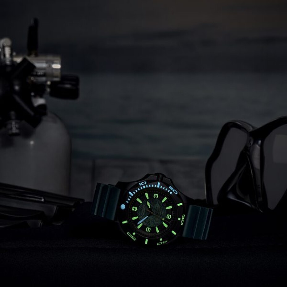 Victorinox I.N.O.X. Pro Diver Titanium 241957.1 - Limited Edition - main (13)