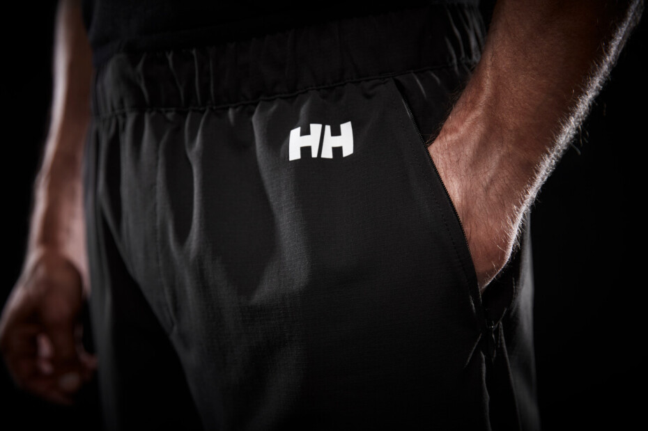Helly Hansen Ride light shorts 53706 990 Černá - main (2)