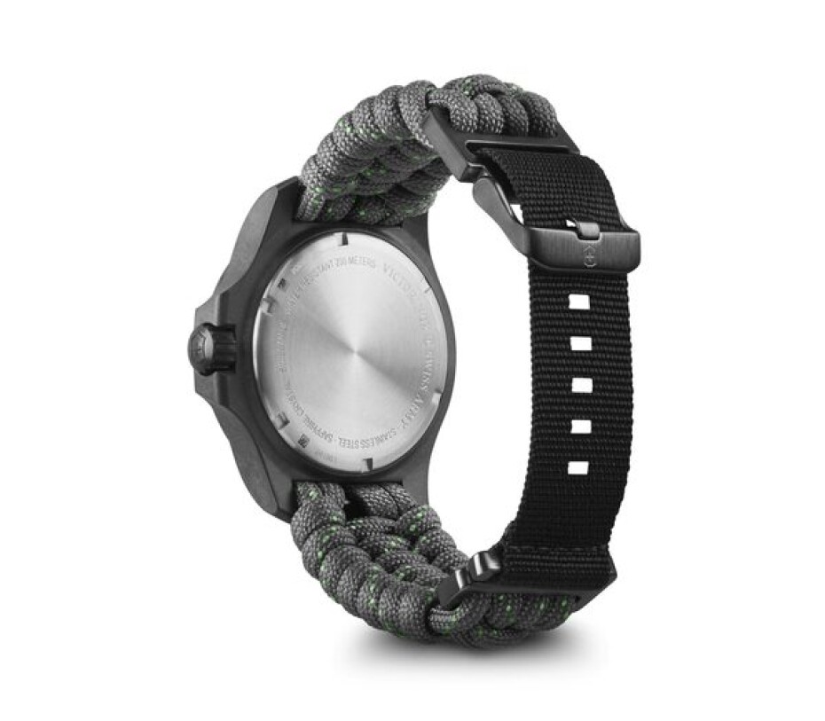 Victorinox I.N.O.X. Carbon 241861 - main (3)