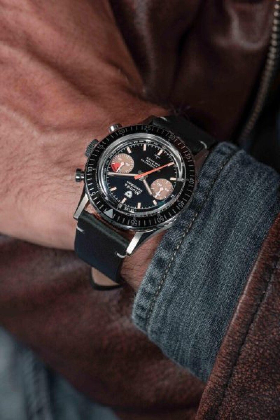 Nivada Grenchen Chronomaster Orange Boy Inter. Bezel - Manual - Oyster - main (14)