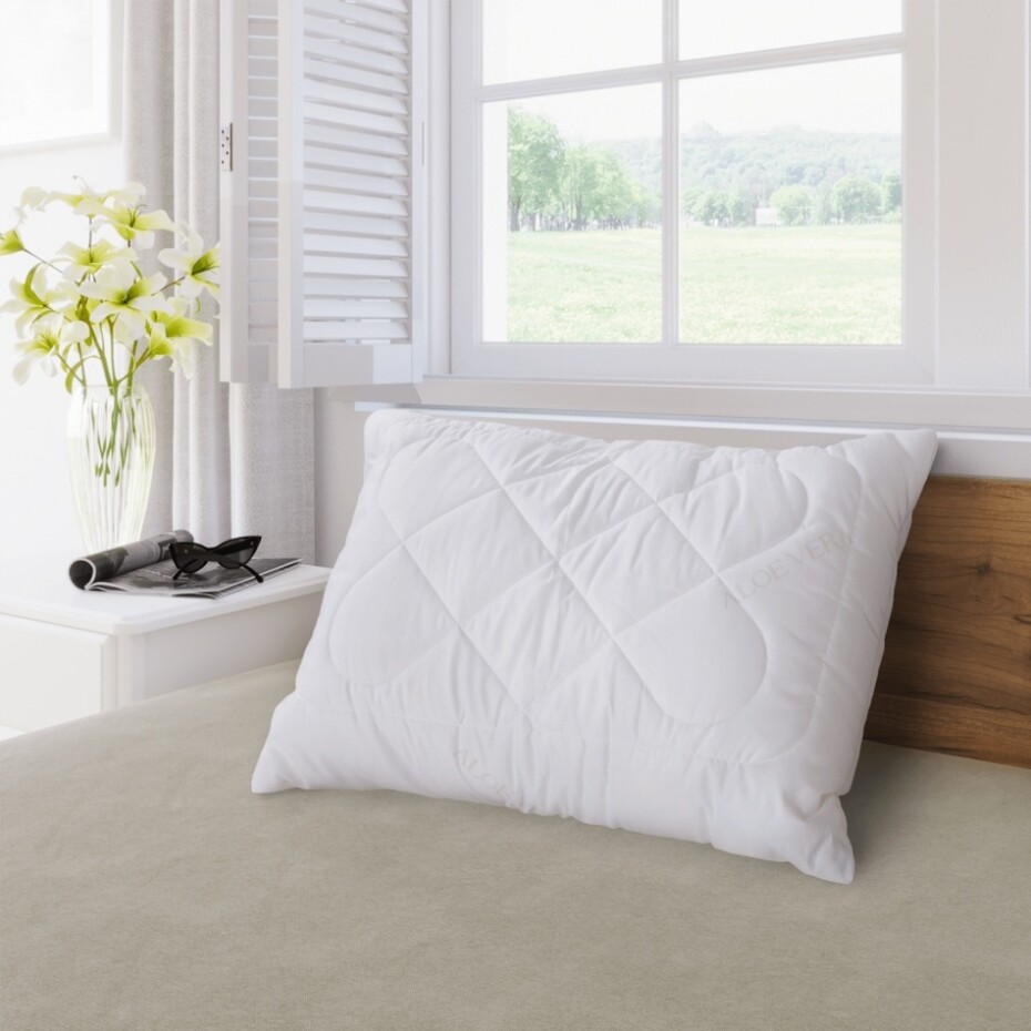 Kvalitex Polštář Luxus plus se zipem, 45 x 60 cm - main (0)