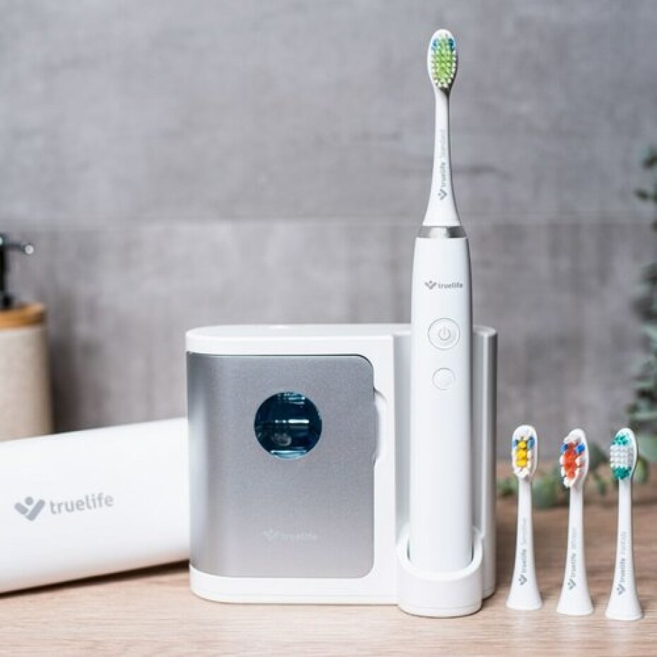 TrueLife Sonický zubní kartáček s UV sterilizátorem SonicBrush UV - main (11)