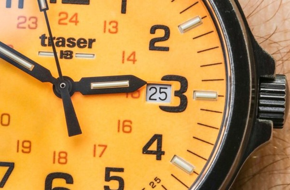 Traser P67 Officer Pro GunMetal Orange Silikon - main (7)
