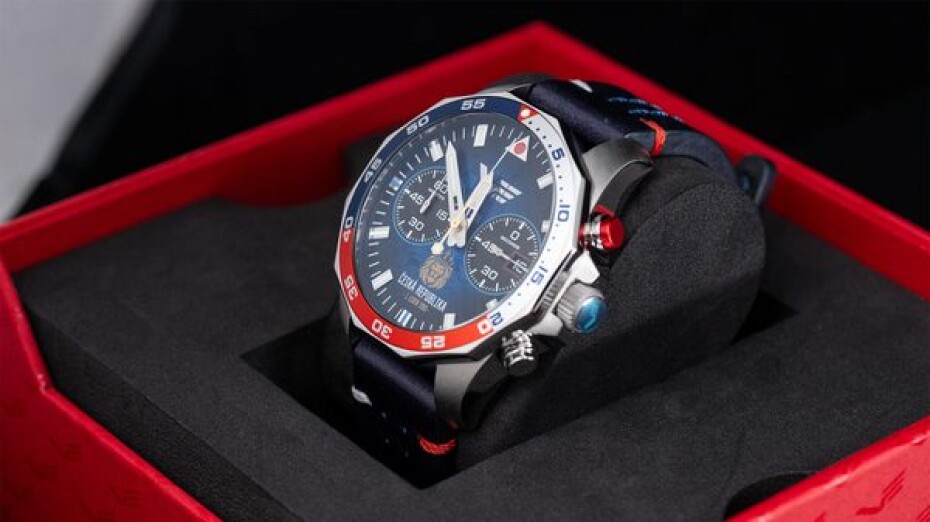 Vostok Europe Limitovaná edice Česká republika 6S21-225A481 - main (22)