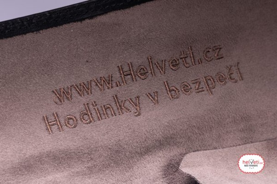 Rolovací kožené cestovní pouzdro Helveti - Černé - main (9)