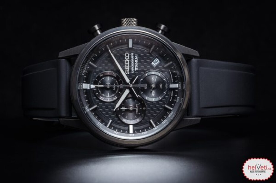 Seiko Quartz Titanium Chronograph SSB393P1 - main (1)