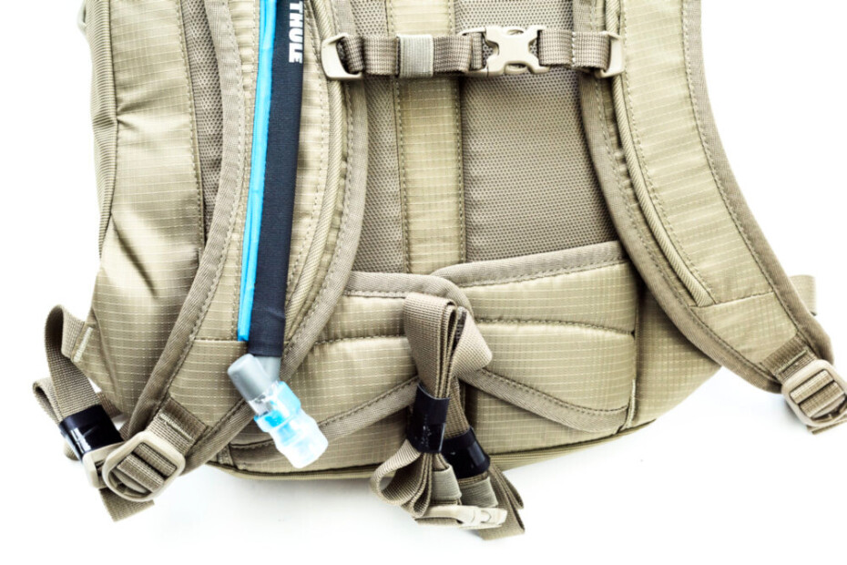 Batoh Thule AllTrail Hydration Backpack 22L - Faded Khaki - main (10)