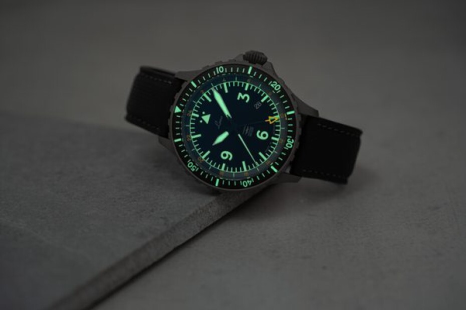 Laco Hamburg GMT DIN 8330 - main (9)