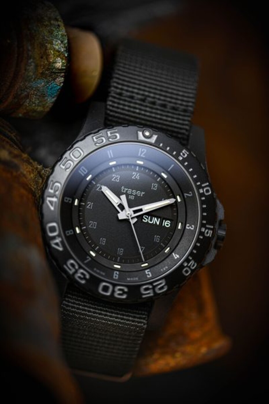 Traser P 6600 Shade Sapphire nato - main (8)