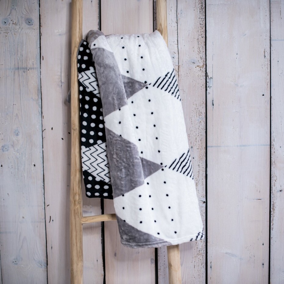 Jahu  Deka Light Sleep New Triangle grey, 150 x 200 cm - main (1)