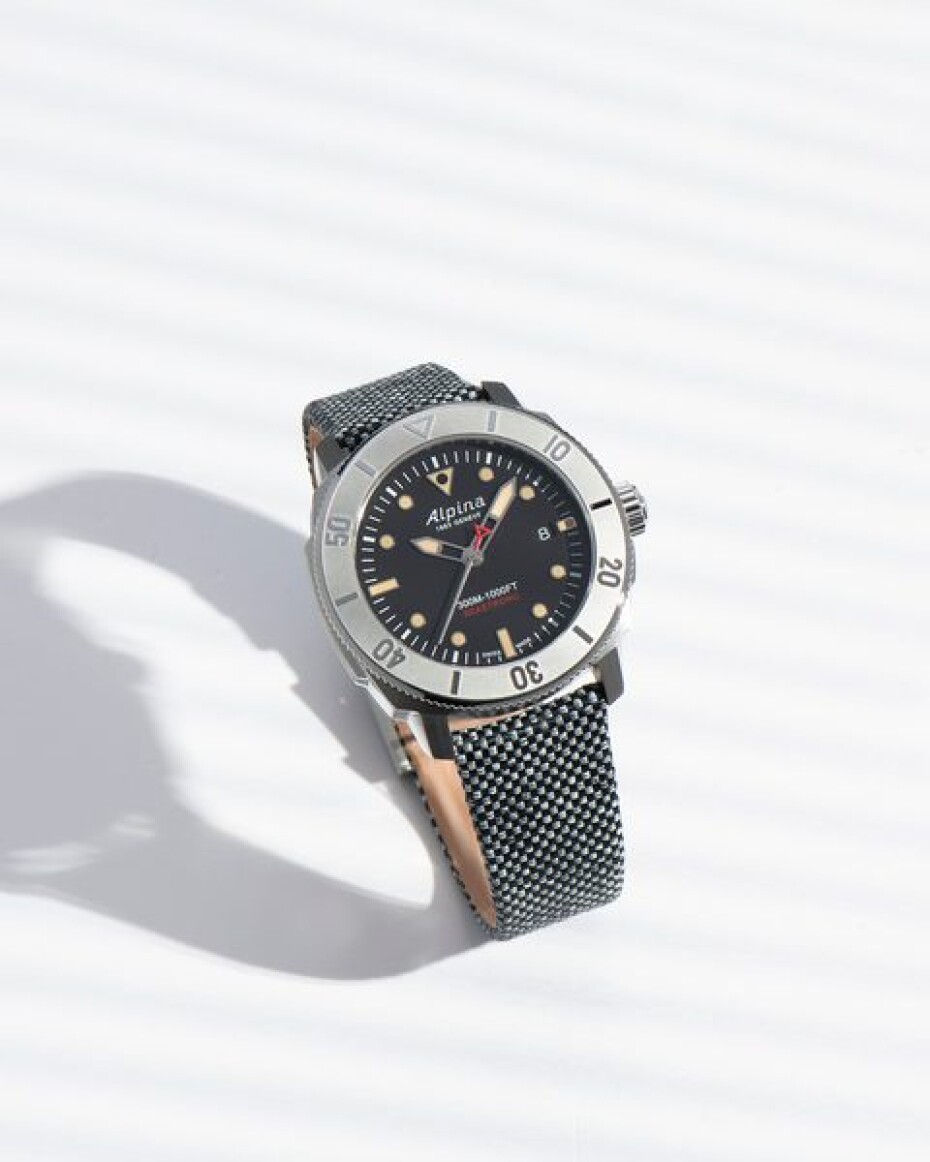 Alpina Seastrong Diver 300 Automatic Calanda Limited Edition AL-525BBG4VR6 - main (19)