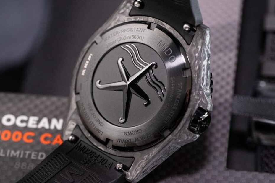 Mido Ocean Star 200C Carbon Chronometer Limited Edition M042.431.77.081.00 - main (28)