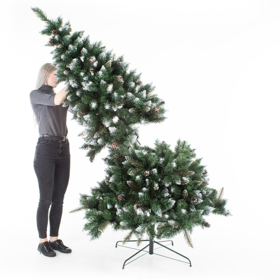 AmeliaHome Vánoční stromek Borovice s šiškami Lemmy, 120 cm - main (5)
