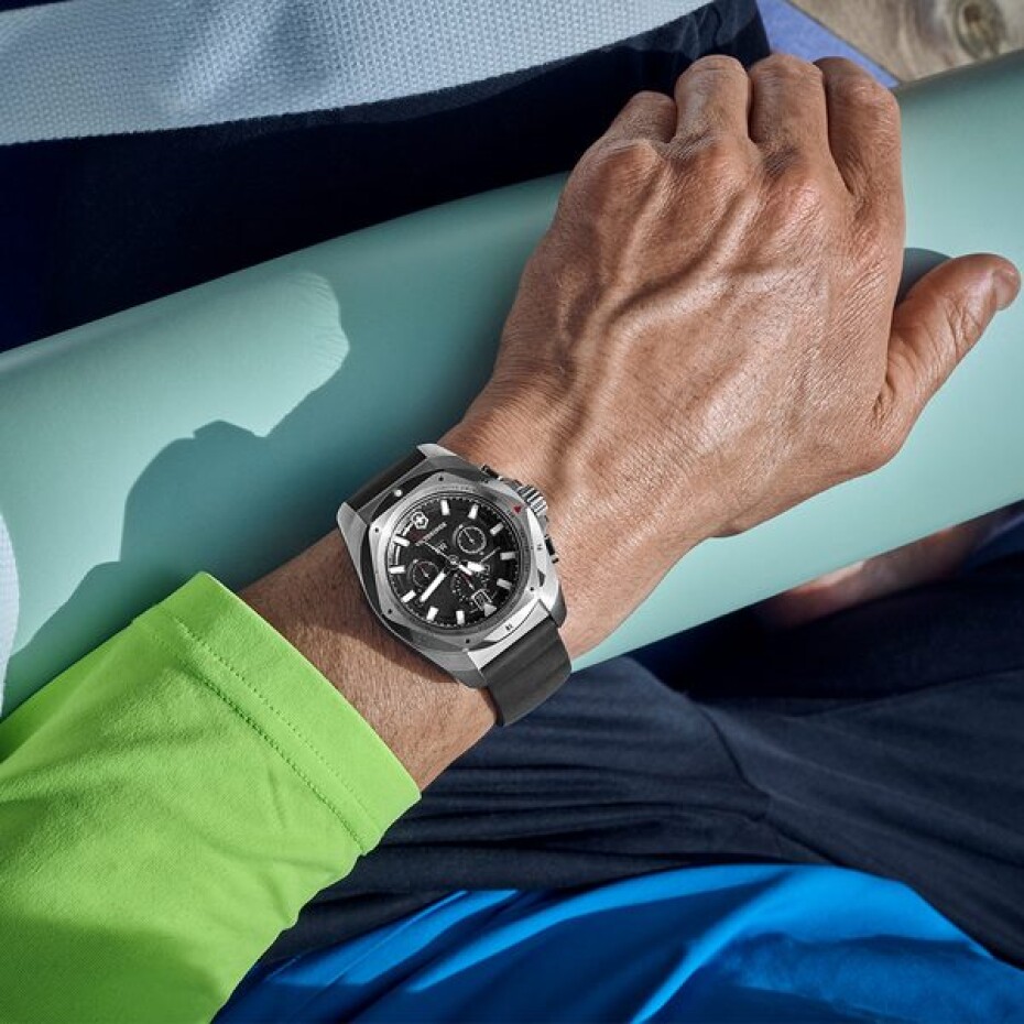 Victorinox I.N.O.X. Chrono 241983 - main (5)