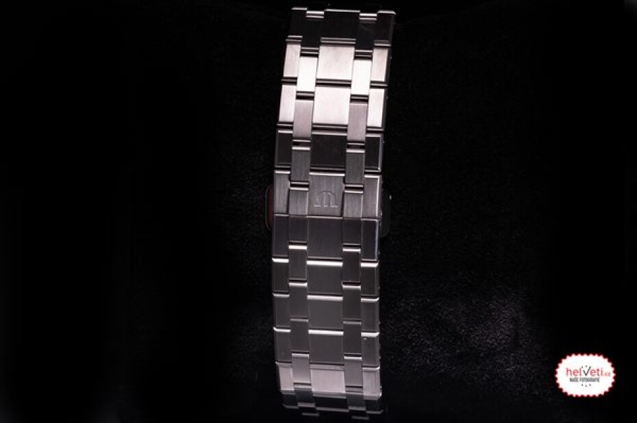 Maurice Lacroix Aikon Quartz Chronograph AI1118-SS002-230-1 - main (7)