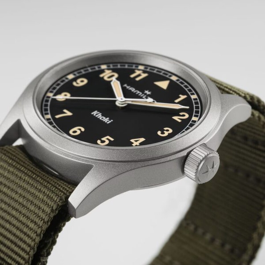 Hamilton Khaki Field Quartz 38mm H69401930 - main (4)