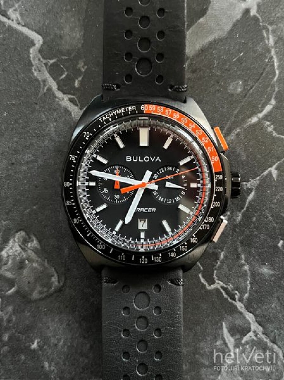 Bulova Racer Chronograph 98B428 - main (2)