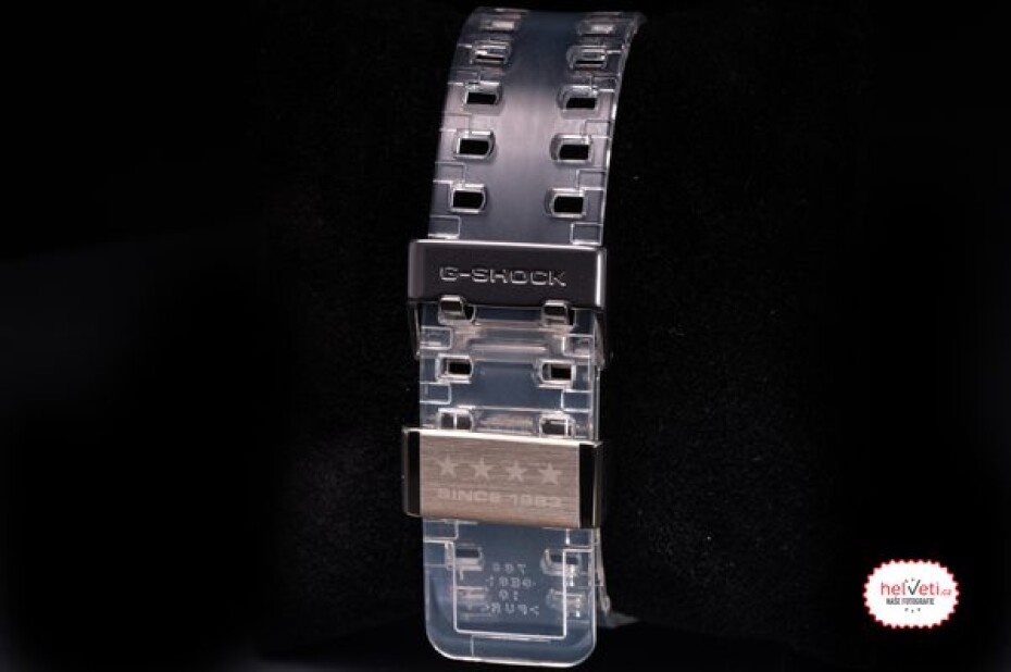 Casio G-Shock GA-114RX-7AER 40th Anniversary Clear Remix - main (7)