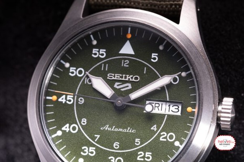 Seiko 5 Sports Automatic SRPH29K1 - main (6)