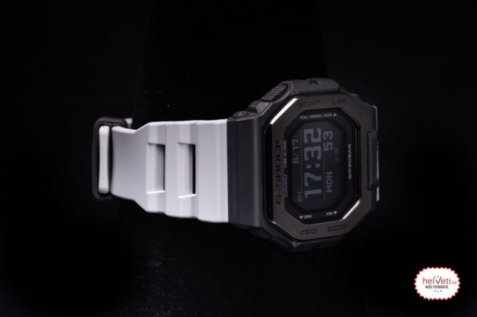 Casio G-Shock G-Lide GBX-100TT-8ER - main (2)
