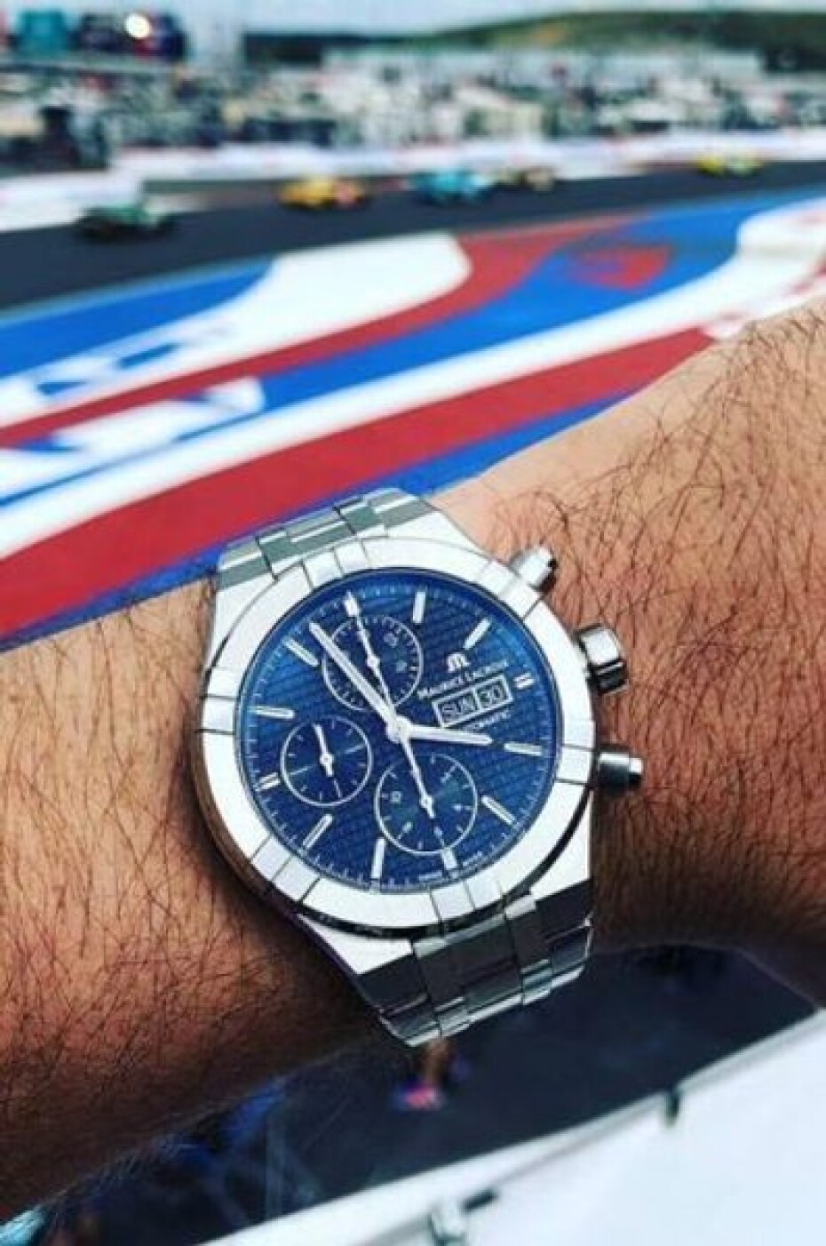 Maurice Lacroix Aikon Automatic Chronograph AI6038-SS002-430-1 - main (14)
