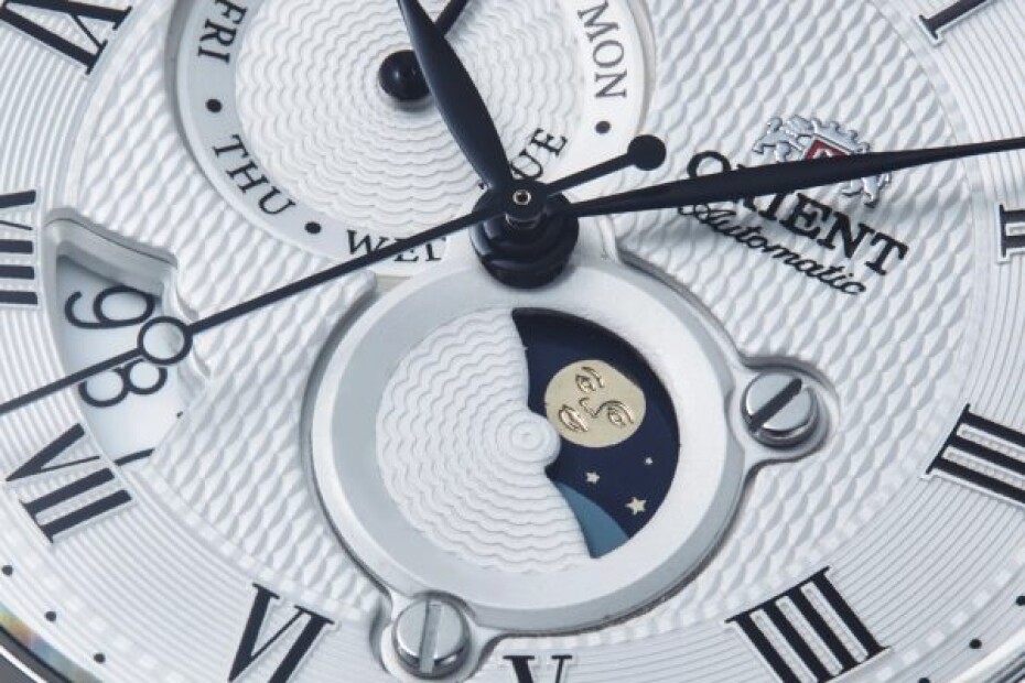 Orient Automatic Sun and Moon Ver. 3 RA-AK0008S - main (1)