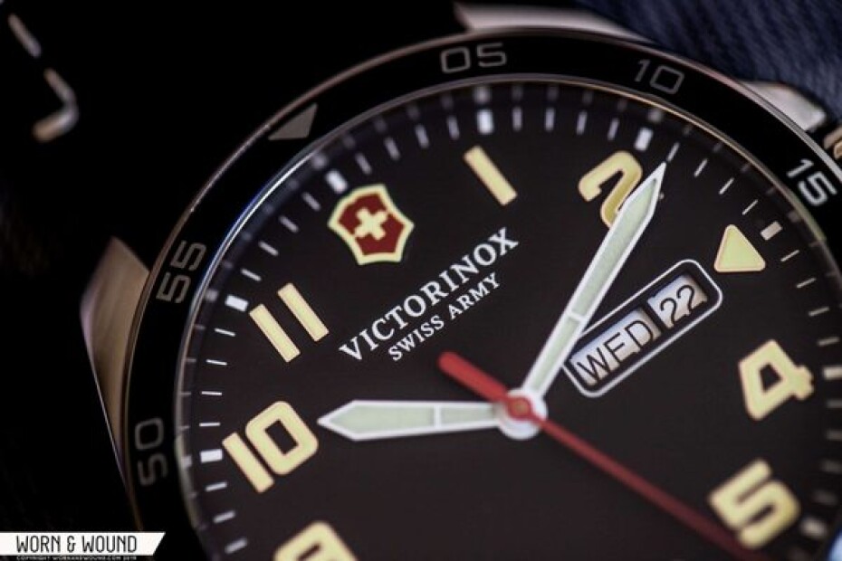 Victorinox FieldForce 241846 - main (10)