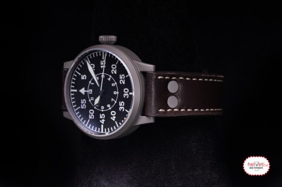 Laco Flieger Karlsruhe Pro 43 Handwinding - main (2)