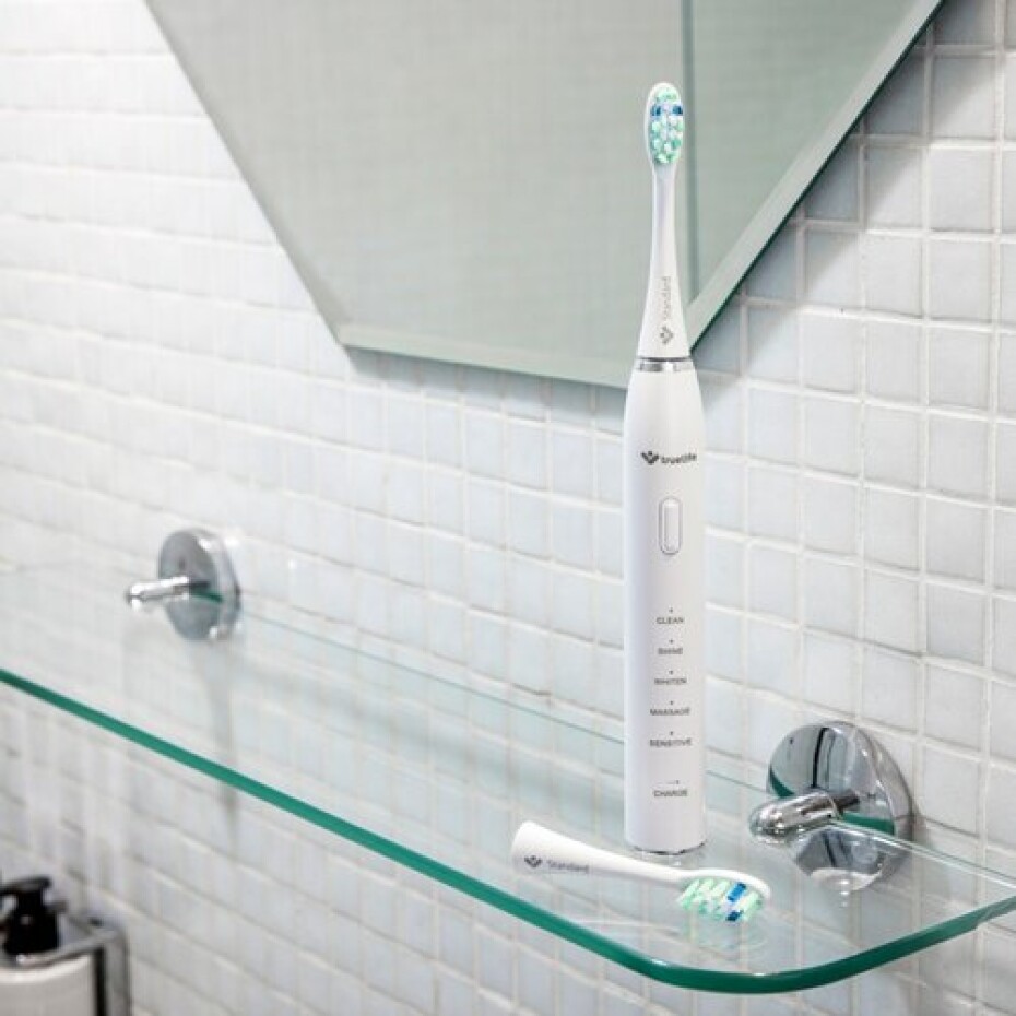 TrueLife Sonický zubní kartáček SonicBrush Clean30, bílá - main (6)