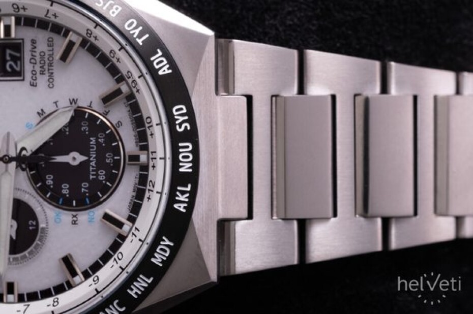 Citizen Worldtime Radio Controlled Super Titanium AT8238-84A - main (4)