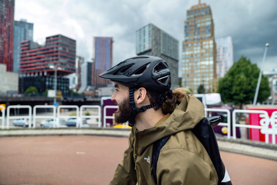 Abus Urban-I 3.0 Velvet black 2021 - main (5)