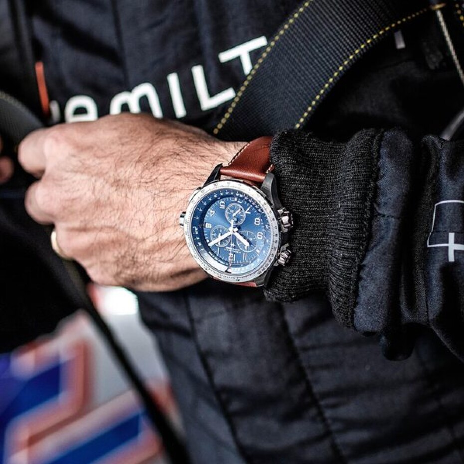 Hamilton Khaki Aviation X-Wind GMT Chrono Quartz H77922541 - main (5)