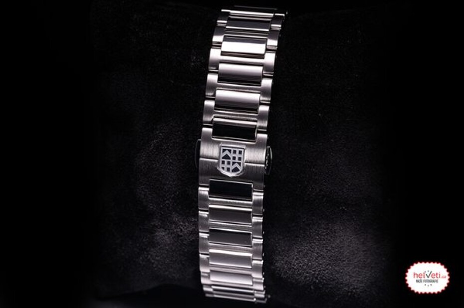 Frederique Constant Highlife Gents Automatic x The Avener Limited Edition (39 mm) FC-303TA3NH6B - main (7)