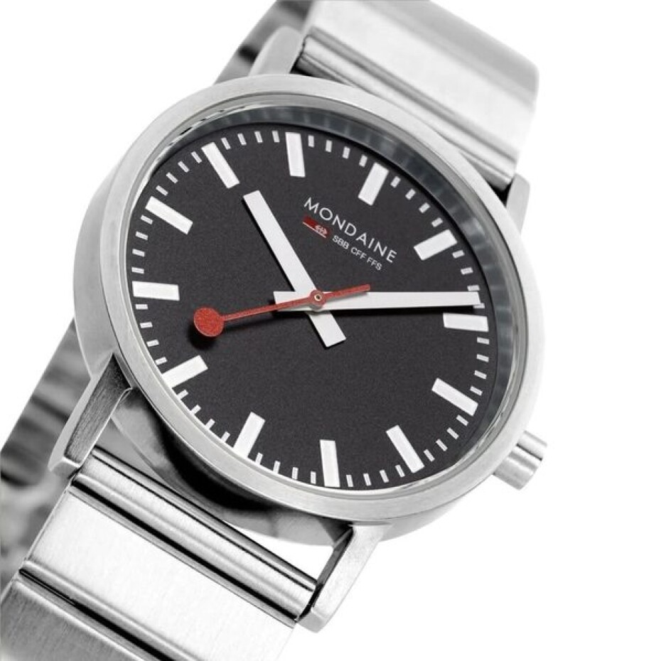 Mondaine Classic A660.30360.16SBW - main (2)