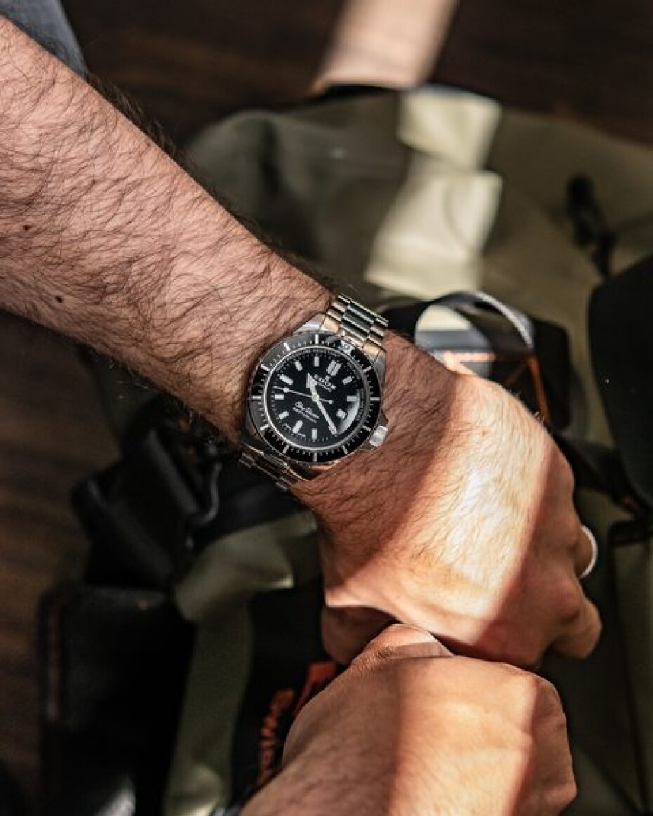 EDOX Skydiver Neptunian Automatic 80120-3NM-NIN - main (6)