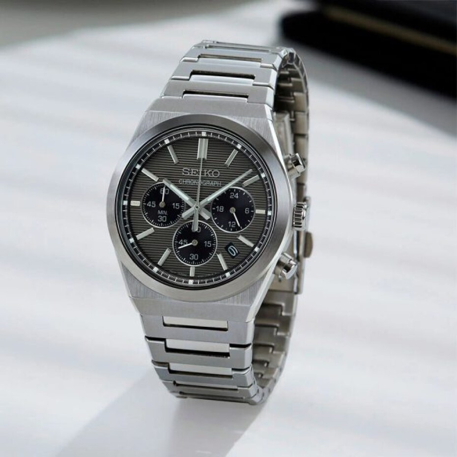 Seiko Quartz Chronograph SSB455P1 - main (1)