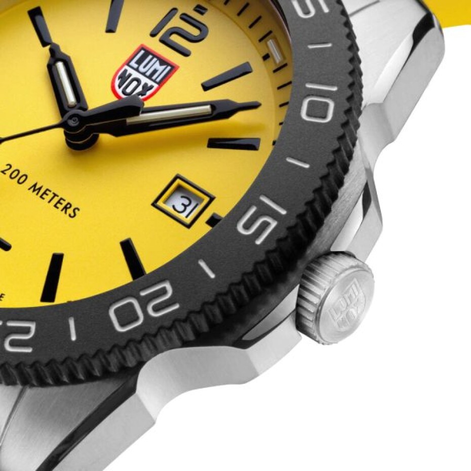 Luminox Pacific Diver XS.3125 - main (2)